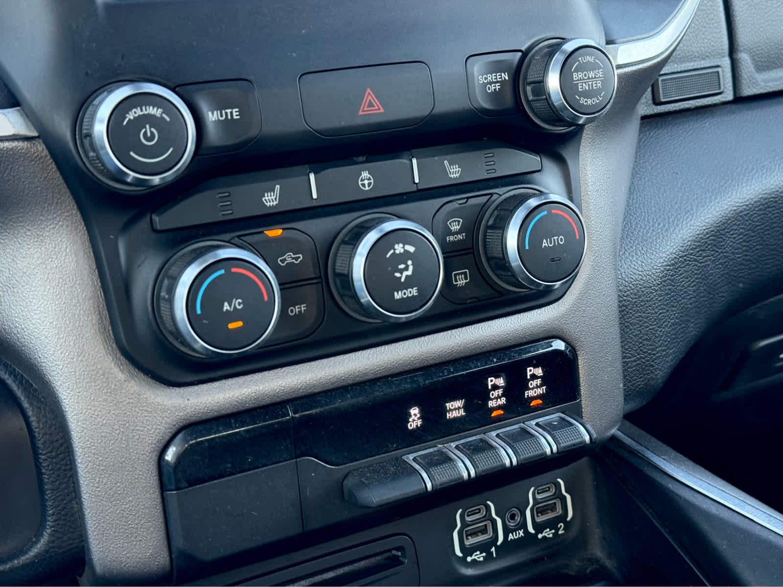 2019 RAM 1500 Big Horn/Lone Star