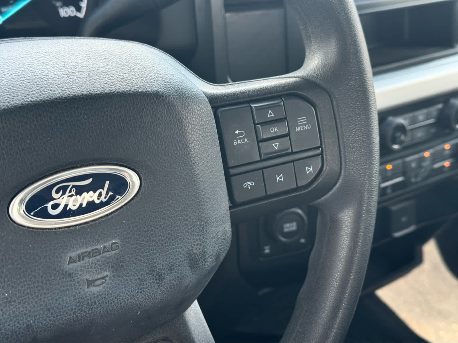 2023 Ford Super Duty F-250 SRW XL