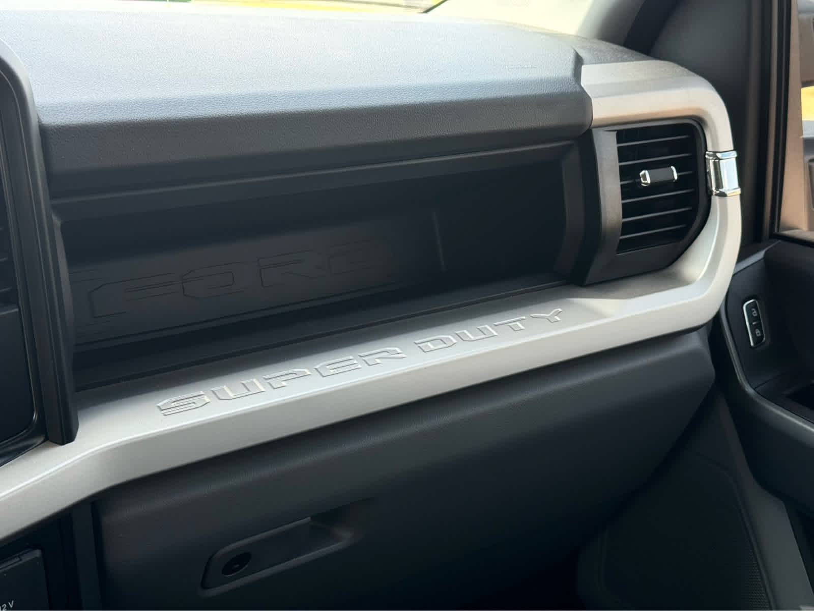 2023 Ford Super Duty F-250 SRW XL
