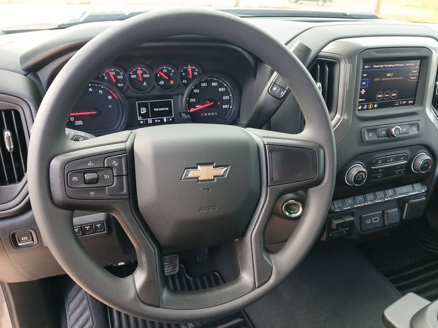 2026 Chevrolet Silverado 2500 HD Custom - Photo 25