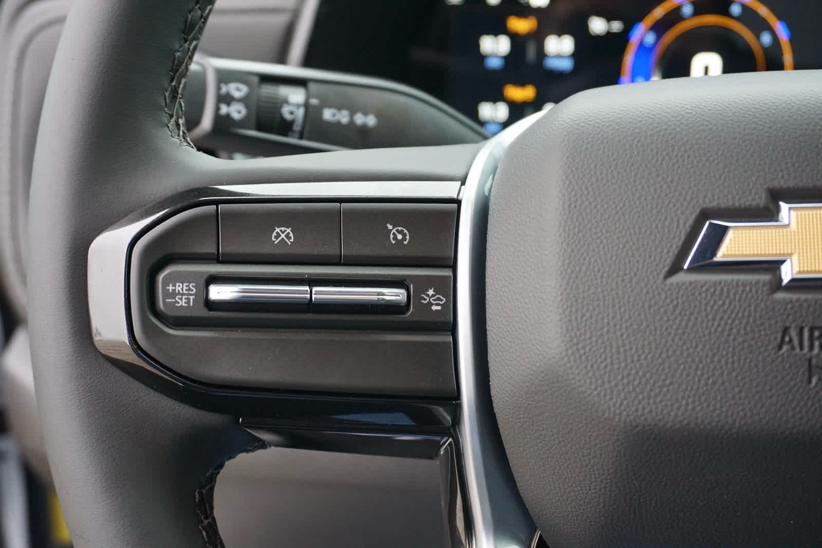 2026 Chevrolet Colorado LT - Photo 17