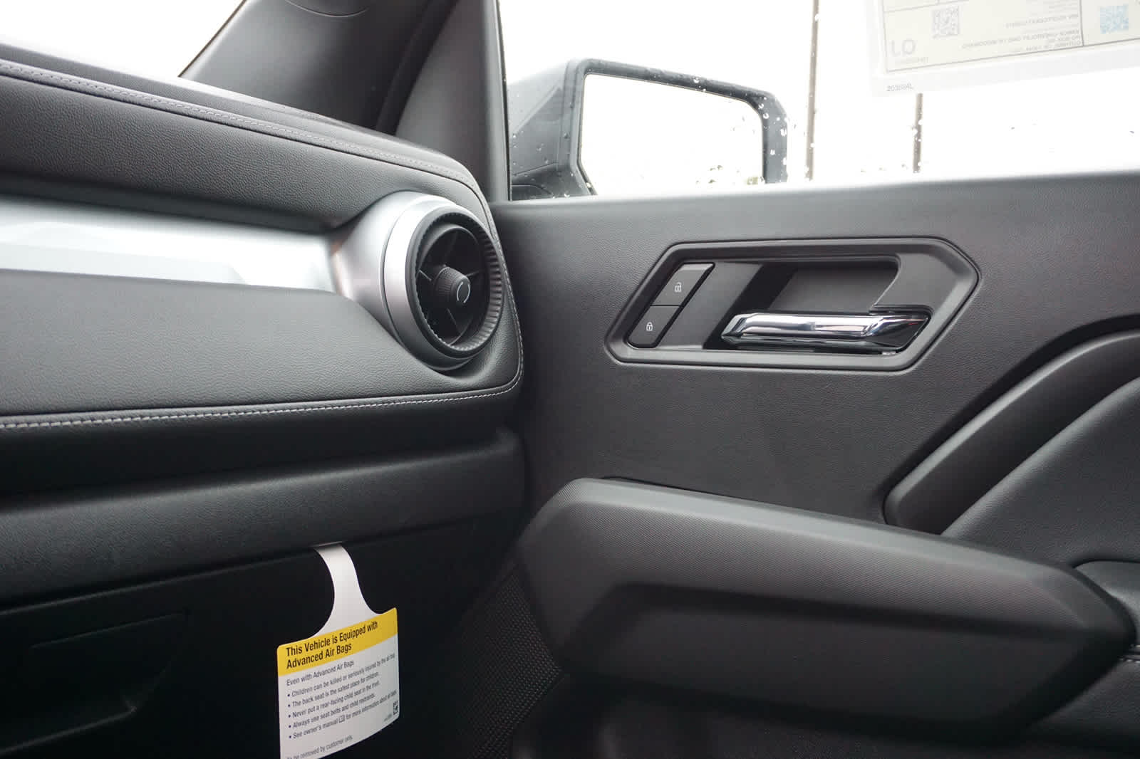 2026 Chevrolet Colorado LT - Photo 27