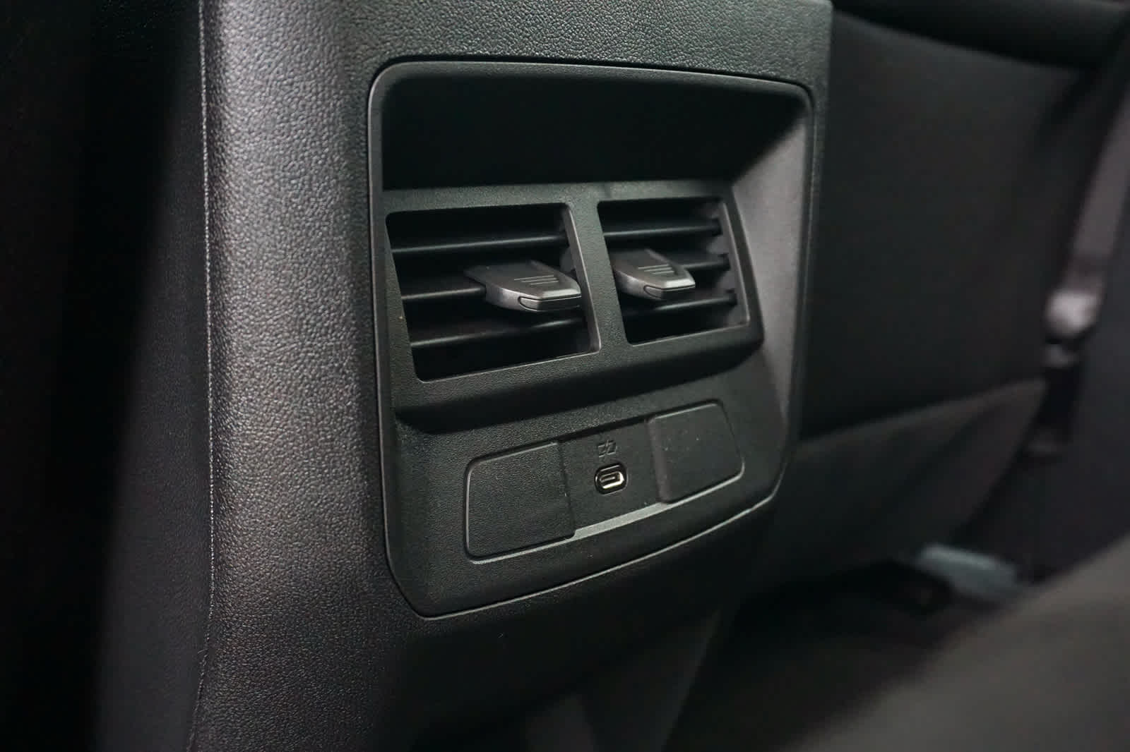 2026 Chevrolet Colorado LT - Photo 32