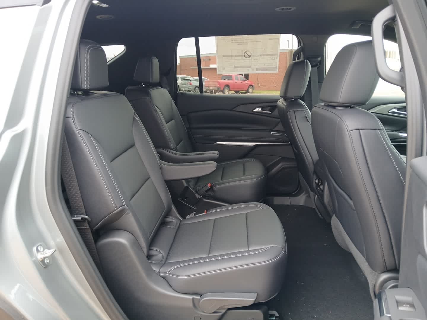 2026 Chevrolet Traverse LT - Photo 53