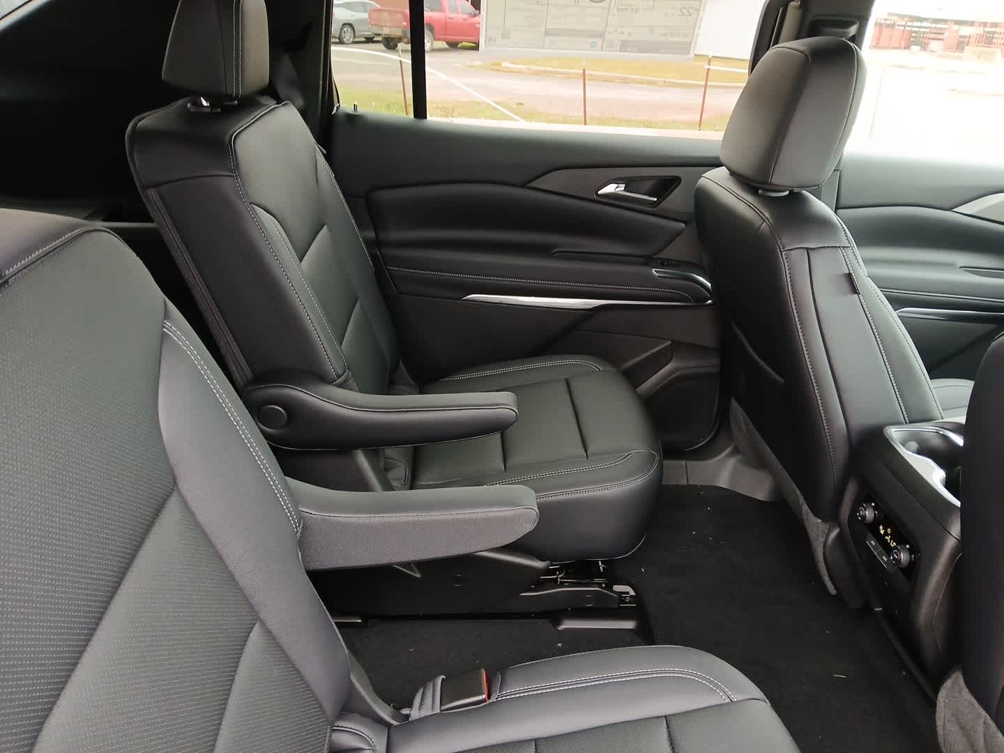 2026 Chevrolet Traverse LT - Photo 55