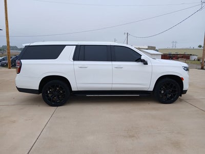 2022 Chevrolet Suburban LT