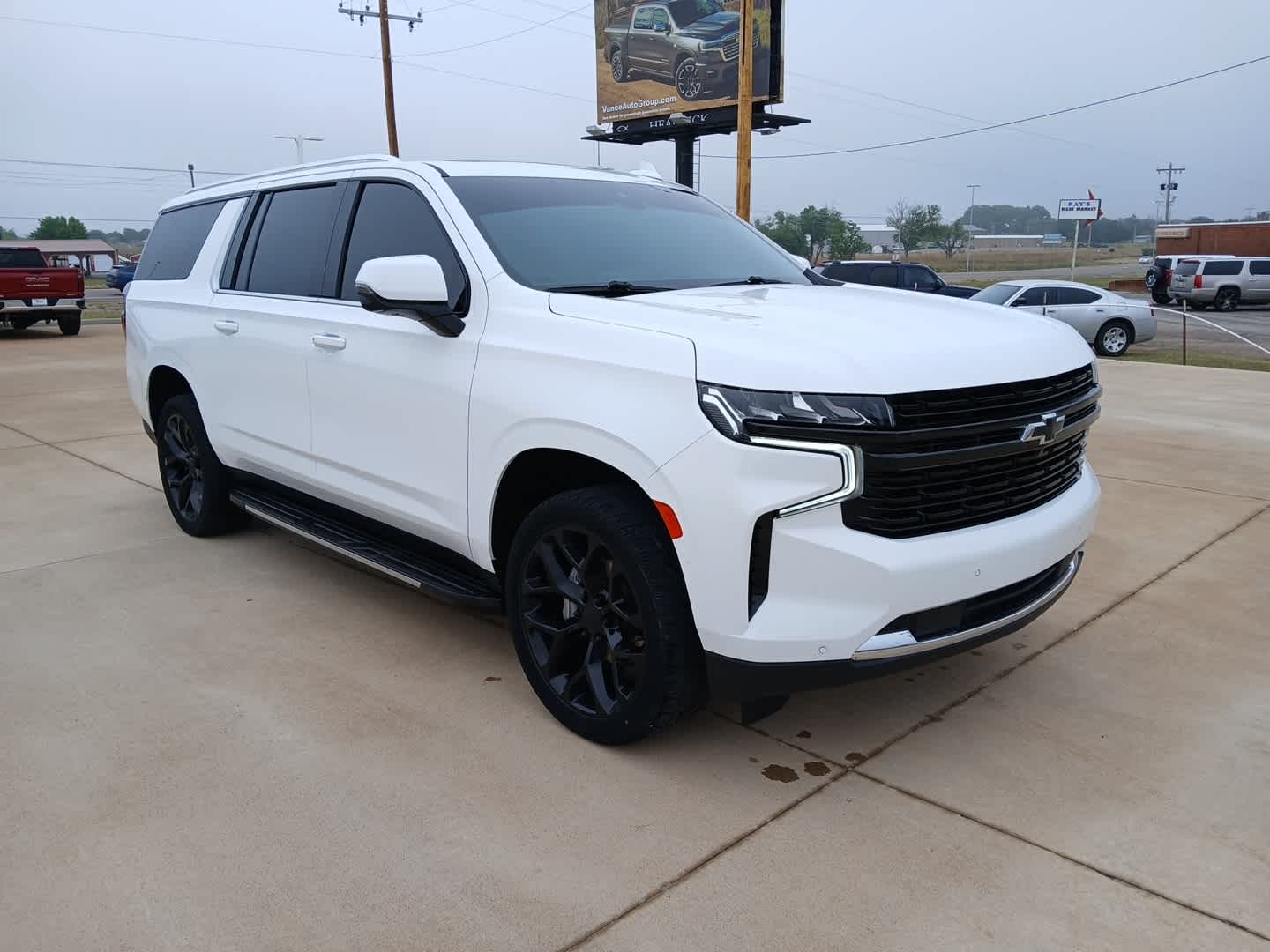 2022 Chevrolet Suburban LT