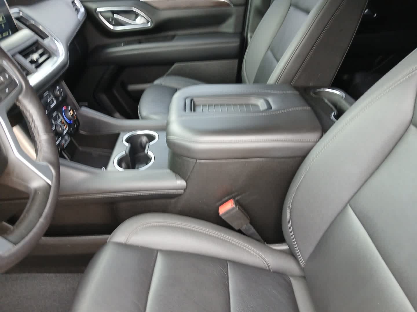 2022 Chevrolet Suburban LT