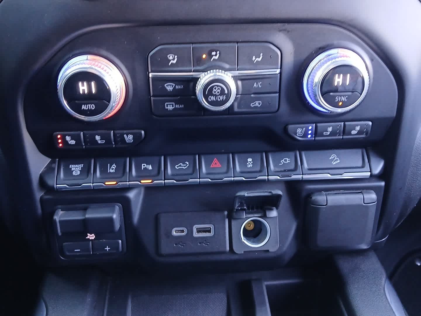 2023 GMC Sierra 2500 HD AT4