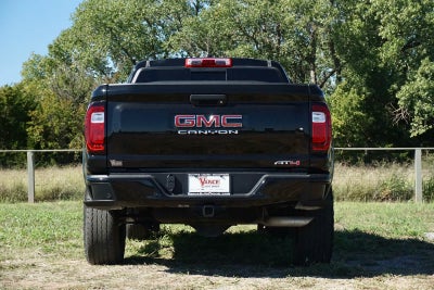 2025 GMC Canyon AT4