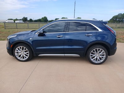 2022 Cadillac XT4 Premium Luxury