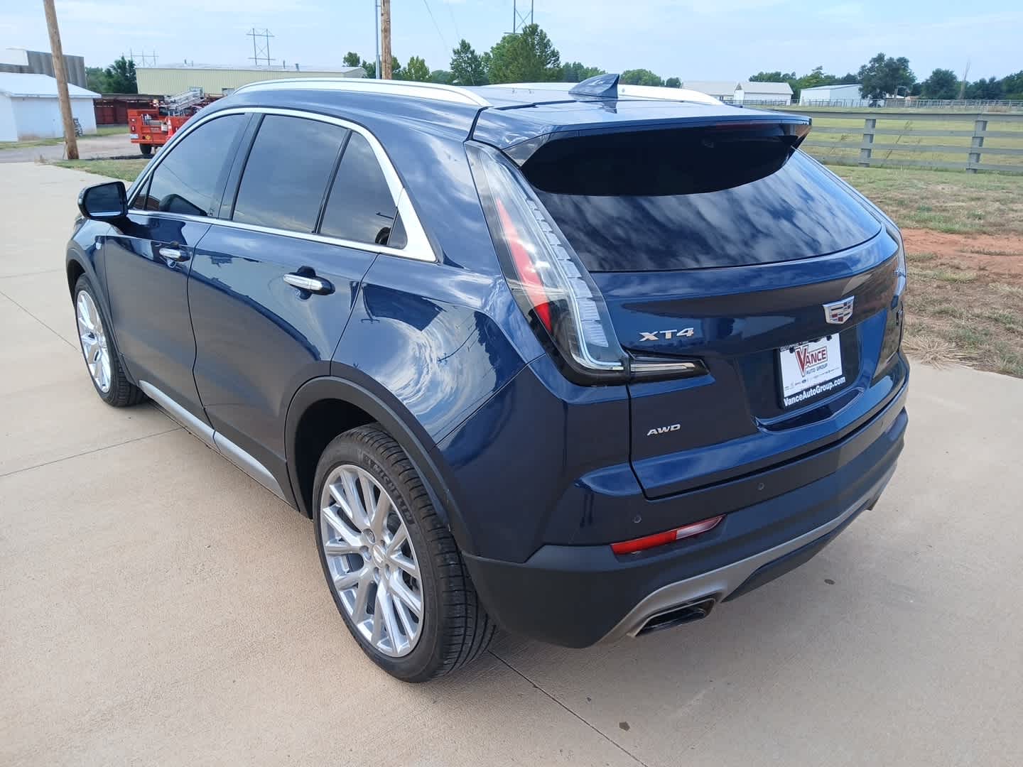 2022 Cadillac XT4 Premium Luxury