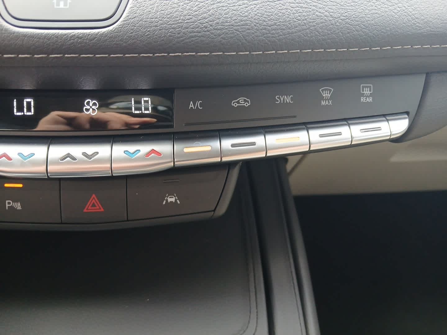 2022 Cadillac XT4 Premium Luxury