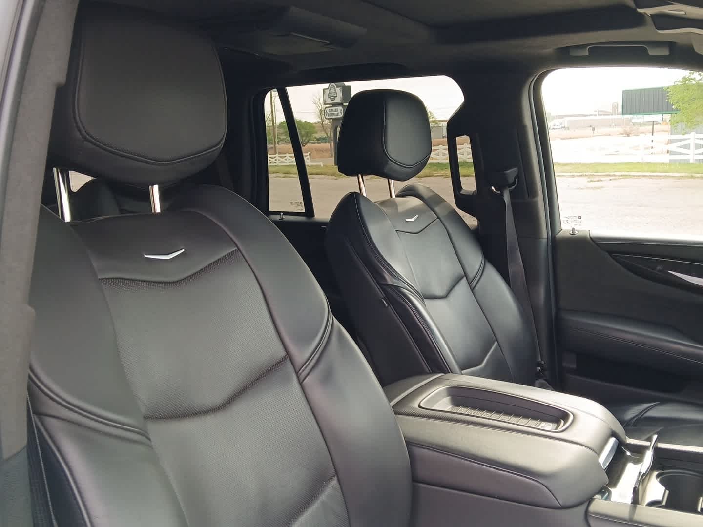 2020 Cadillac Escalade Platinum