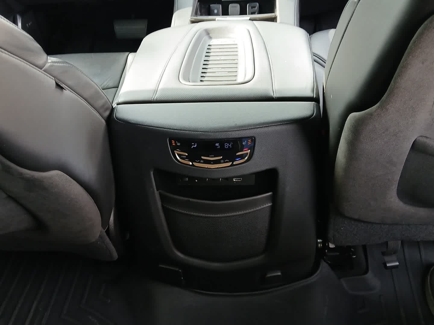 2020 Cadillac Escalade Platinum