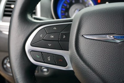2019 Chrysler 300 Touring