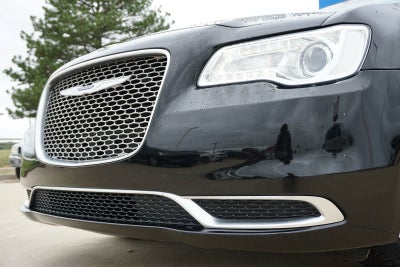 2019 Chrysler 300 Touring