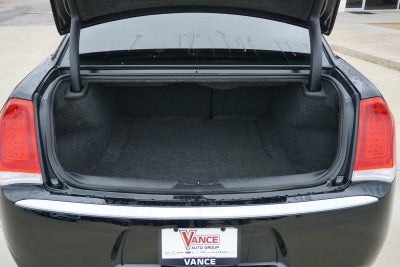2019 Chrysler 300 Touring