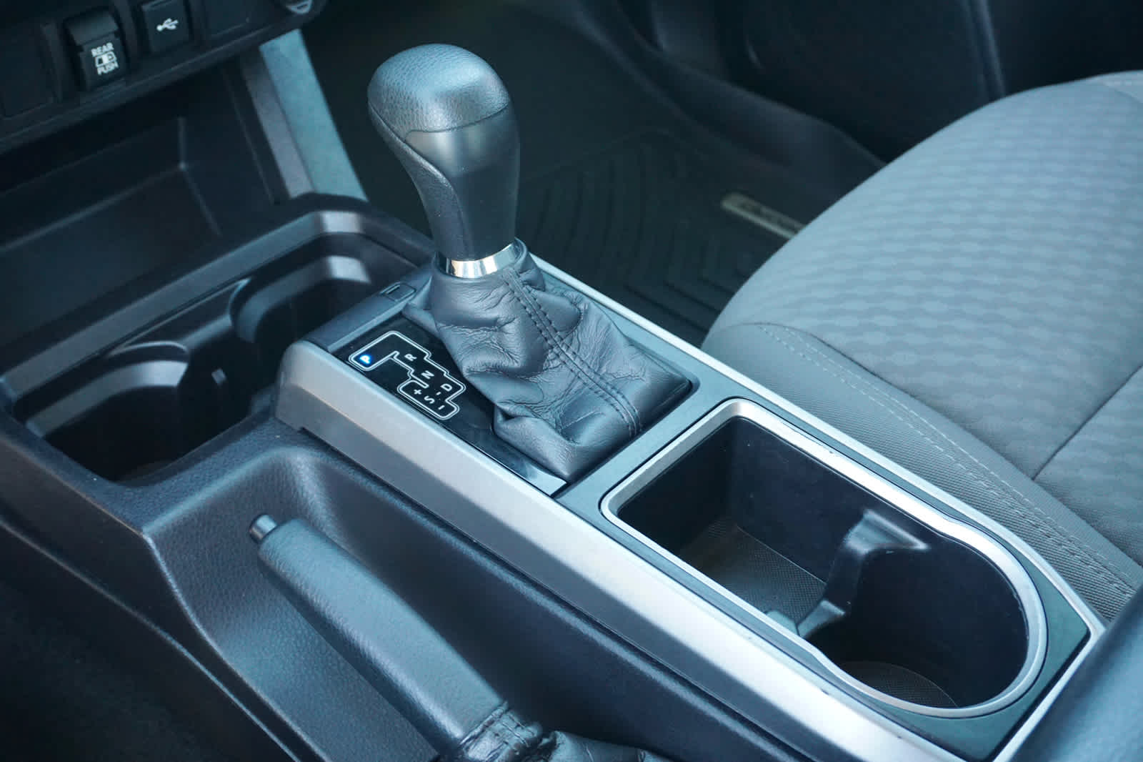 2021 Toyota Tacoma 2WD SR5