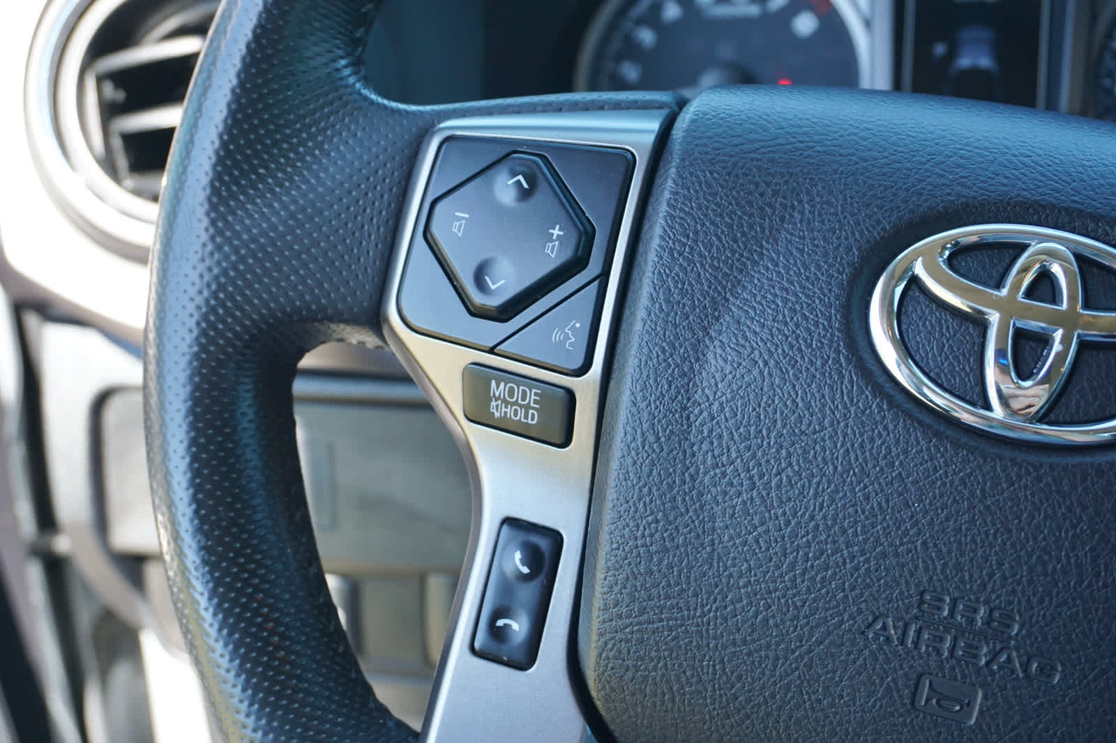 2021 Toyota Tacoma 2WD SR5