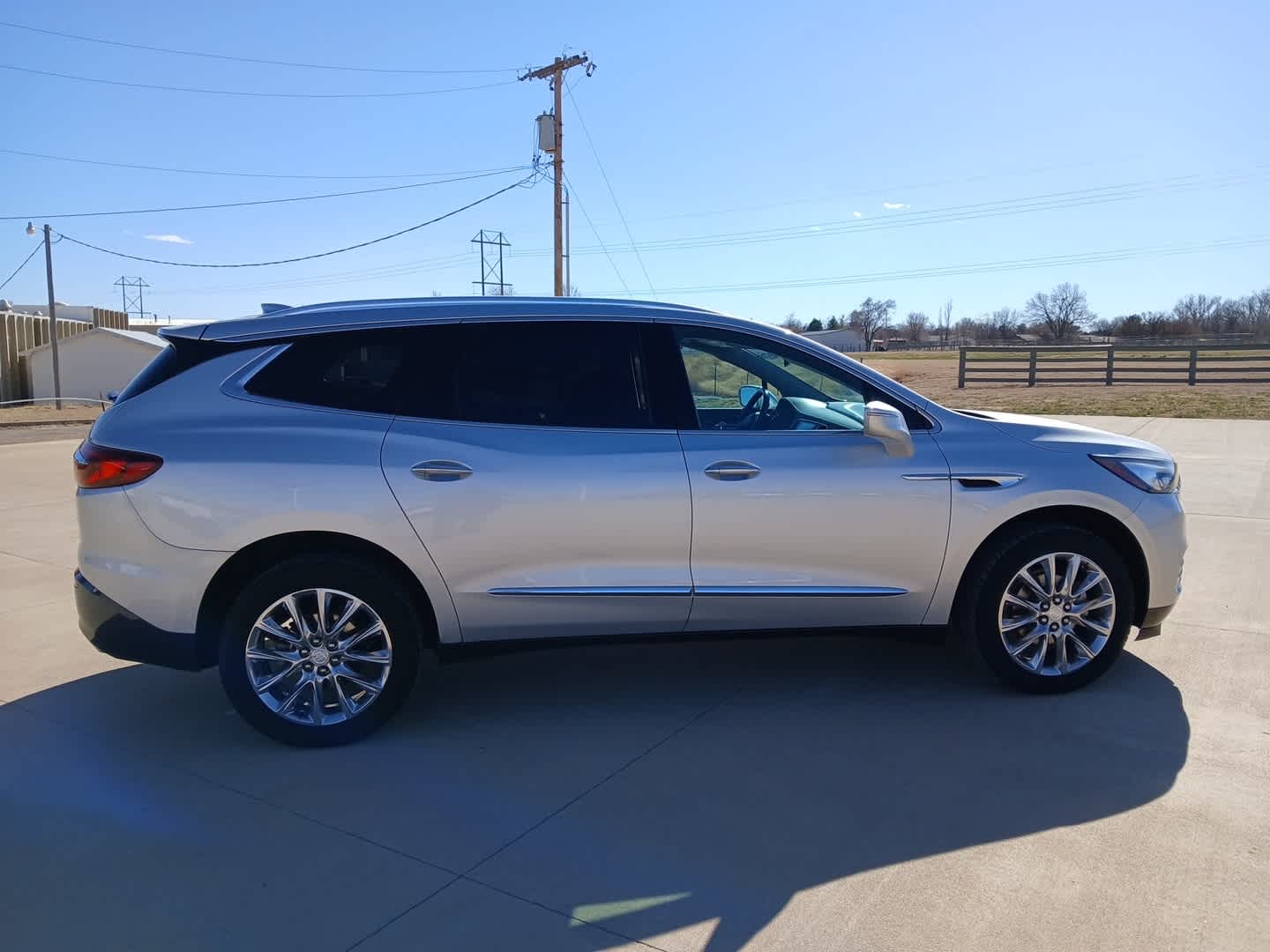 2019 Buick Enclave Essence