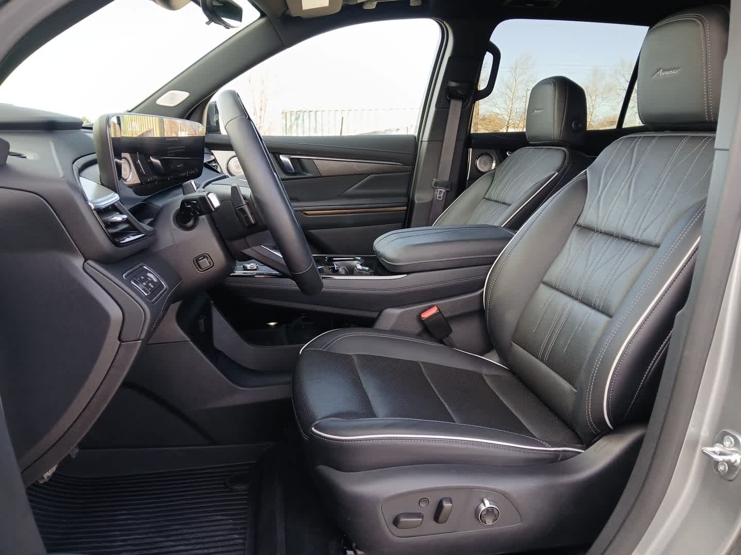 2025 Buick Enclave Avenir