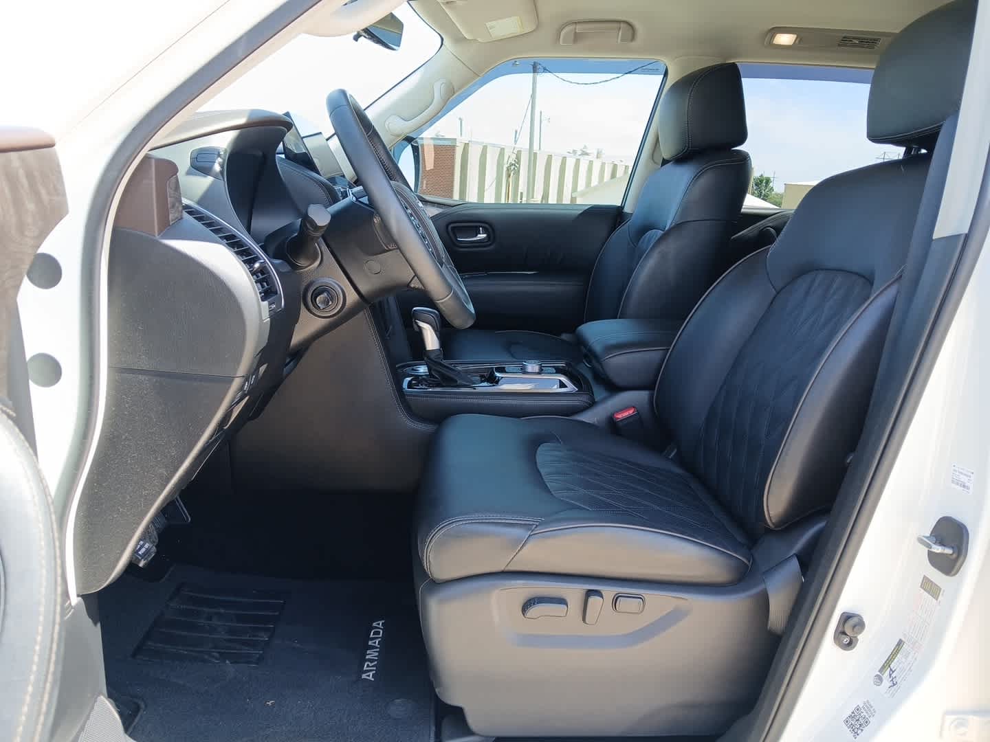 2023 Nissan Armada Platinum