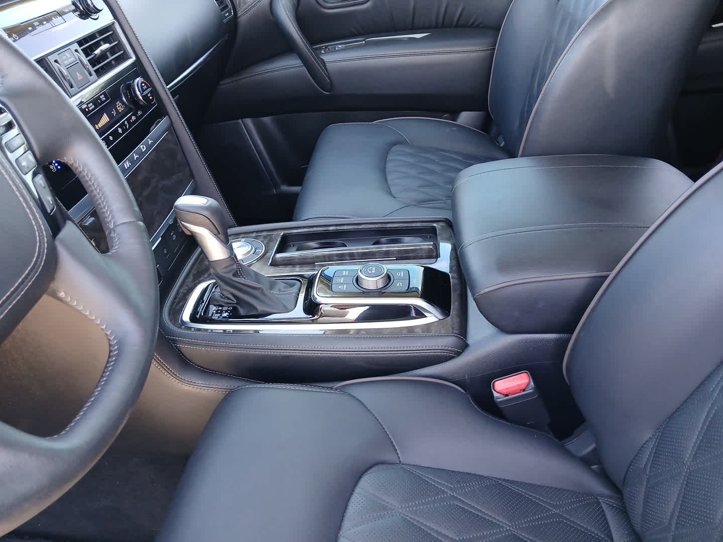 2023 Nissan Armada Platinum