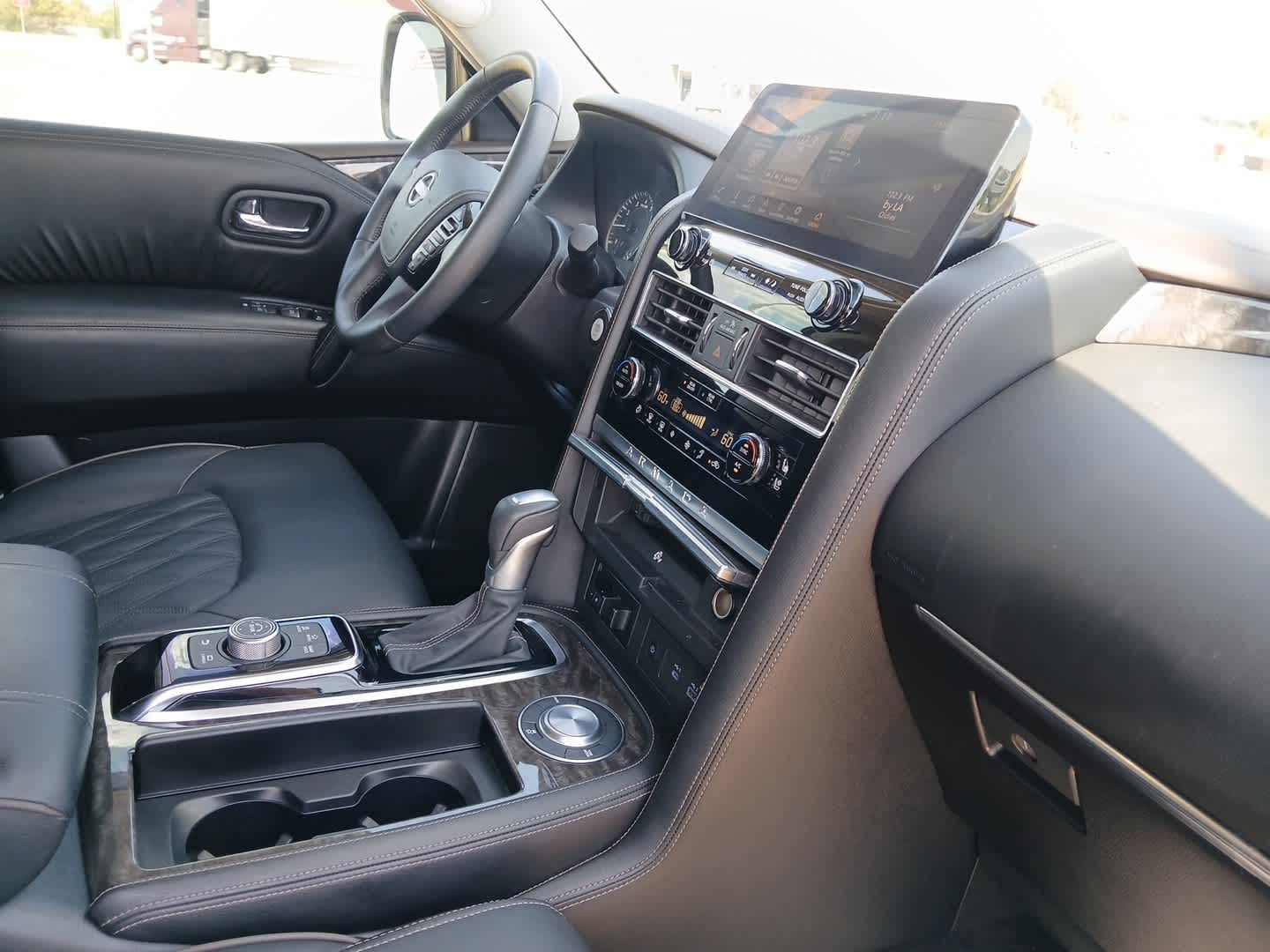2023 Nissan Armada Platinum