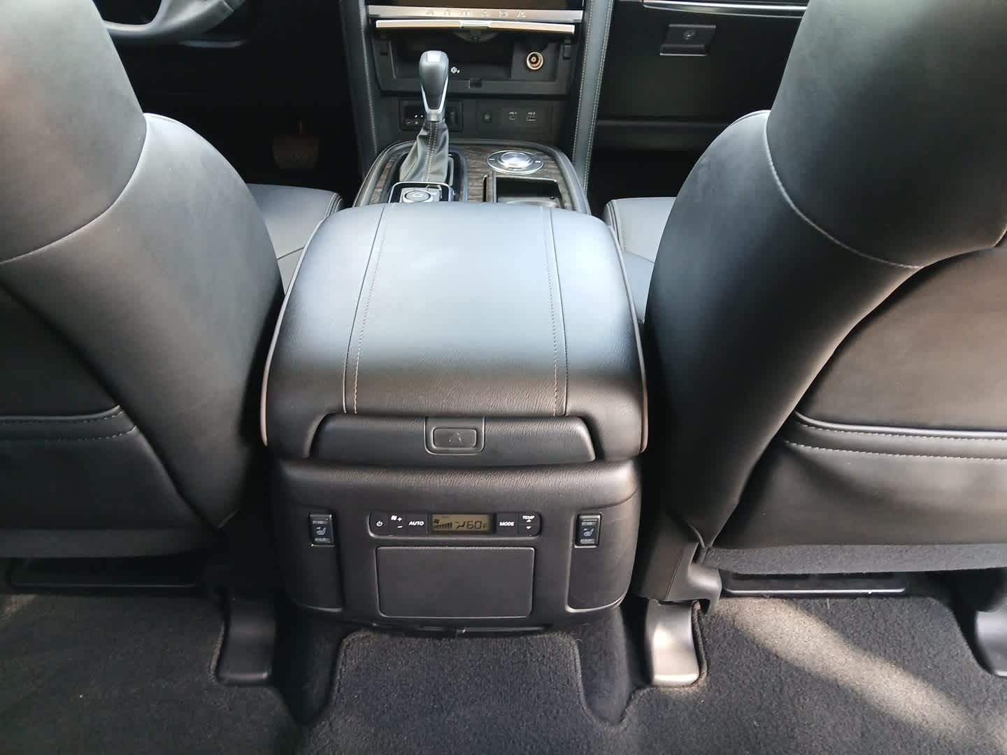 2023 Nissan Armada Platinum