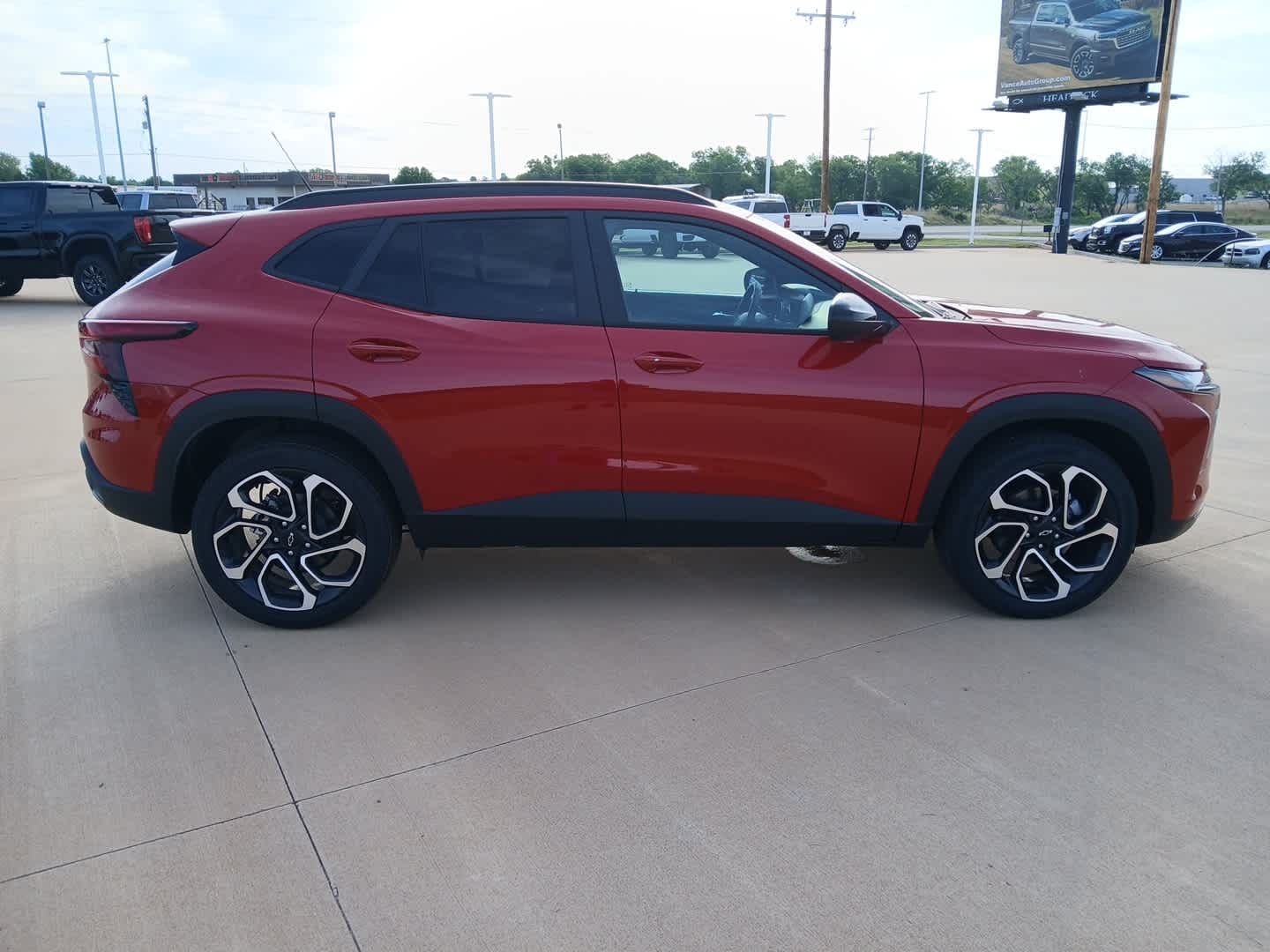 2026 Chevrolet Trax RS - Photo 8