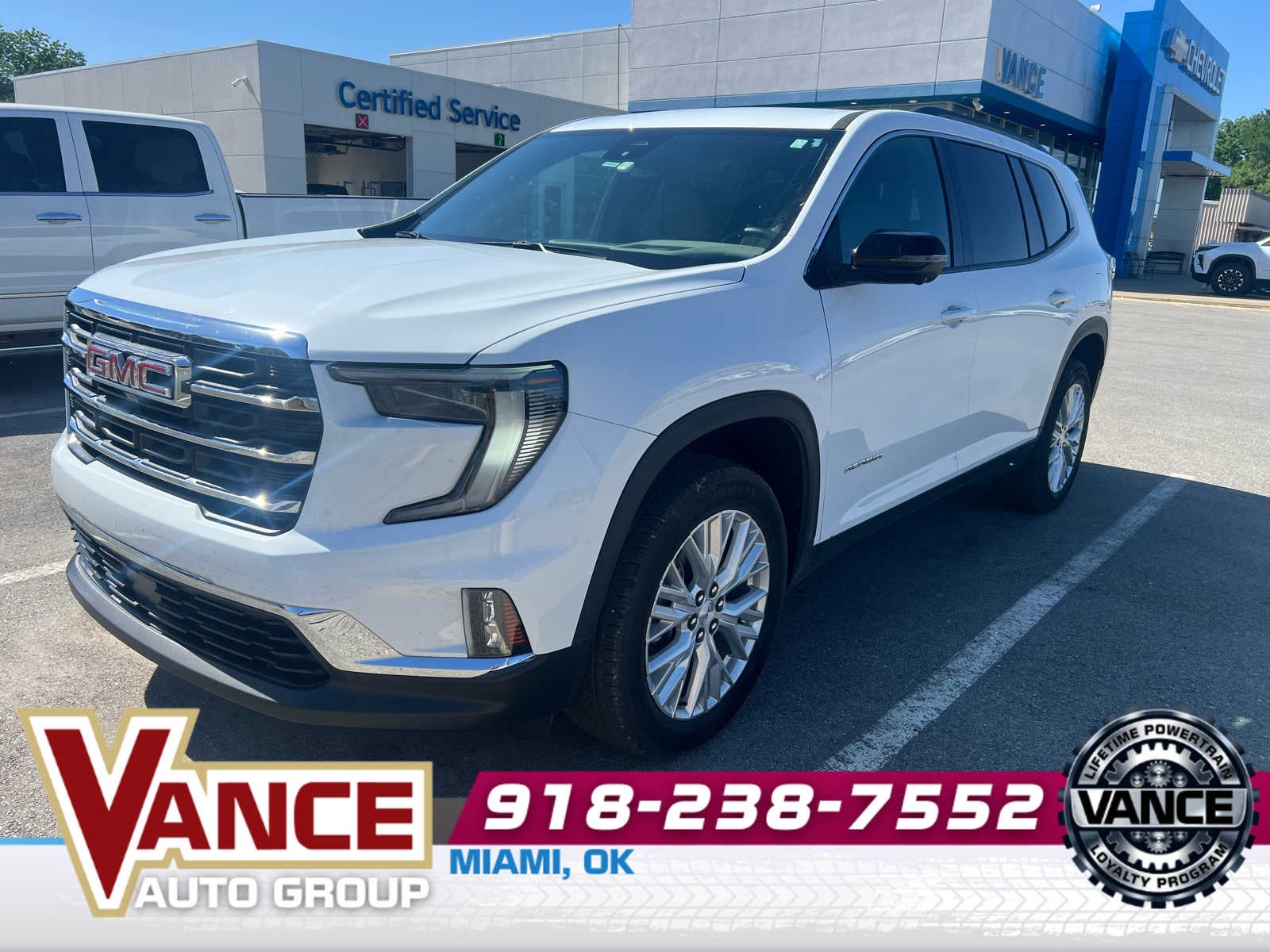 2025 GMC Acadia Elevation FWD's photo