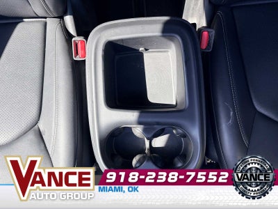 2025 Chrysler Voyager LX