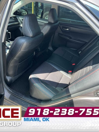 2017 Toyota Camry SE