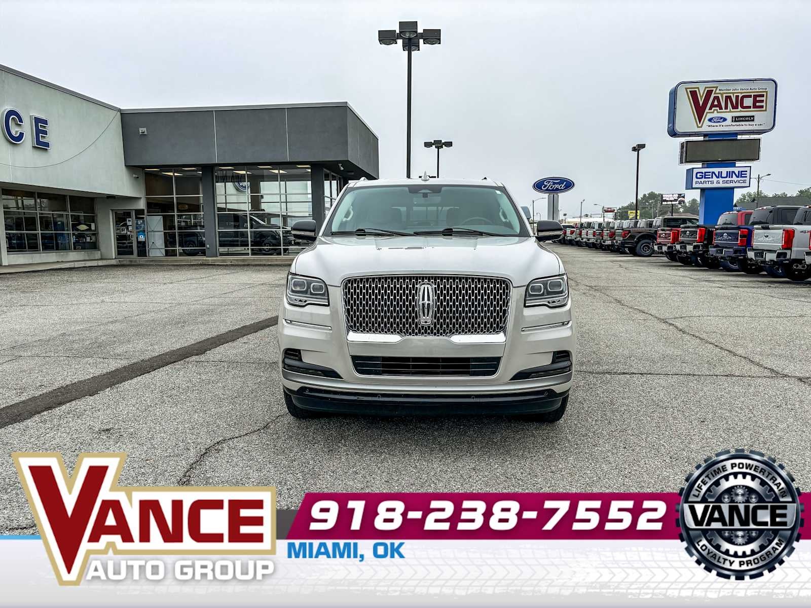 2024 Lincoln Navigator Premiere