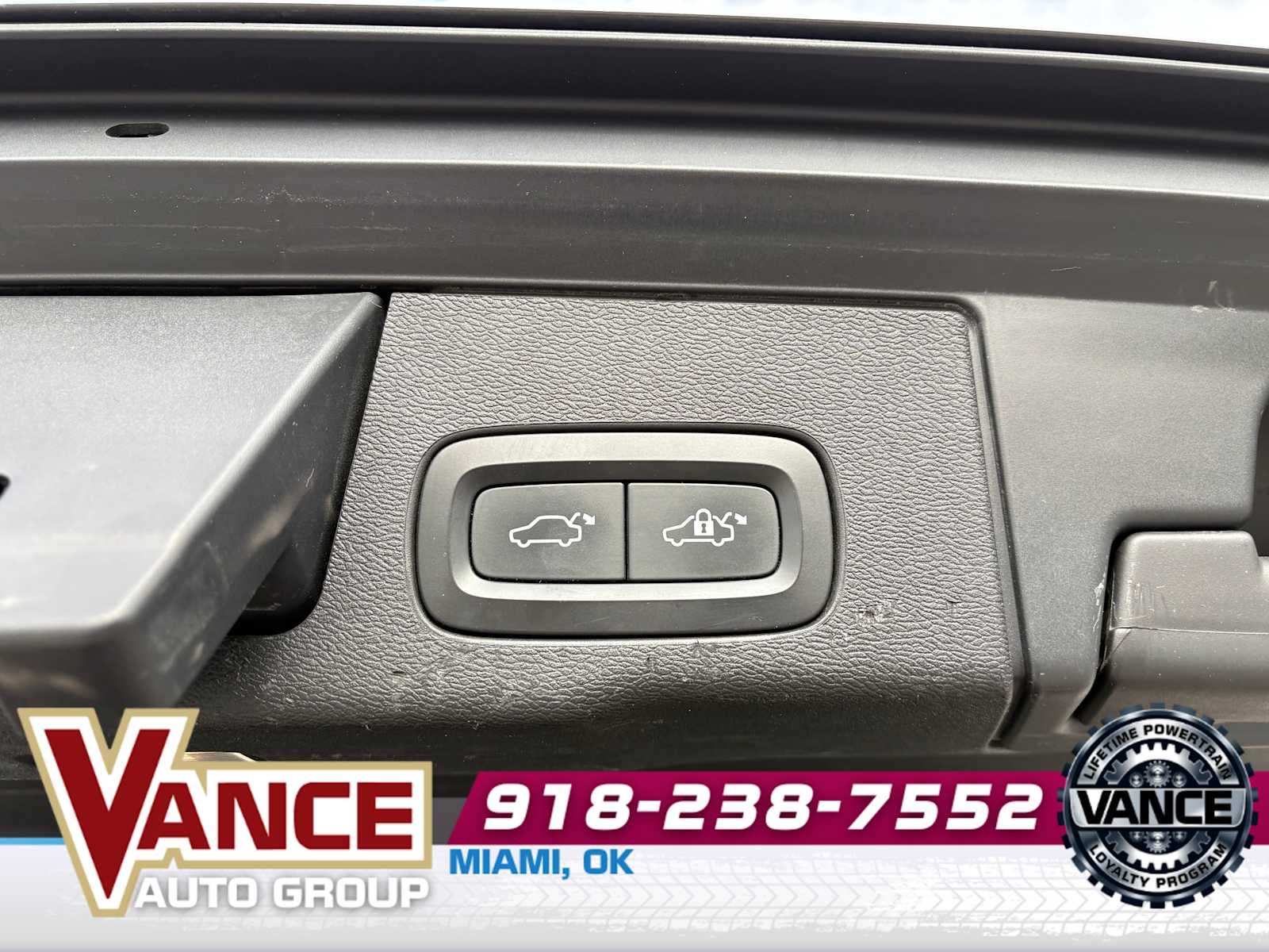 2018 Volvo XC60 Inscription