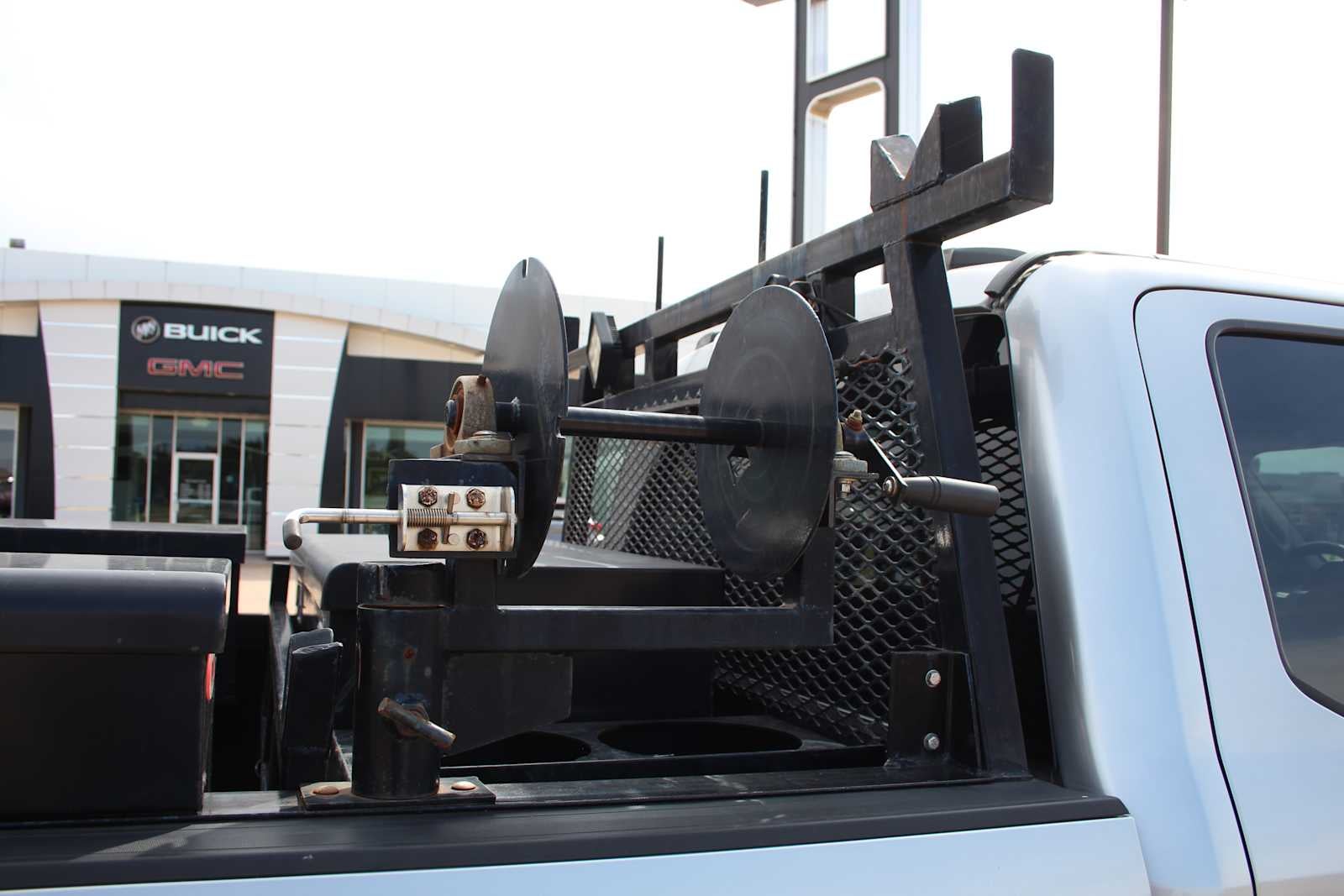 2022 Ford Super Duty F-350 SRW Pickup XLT