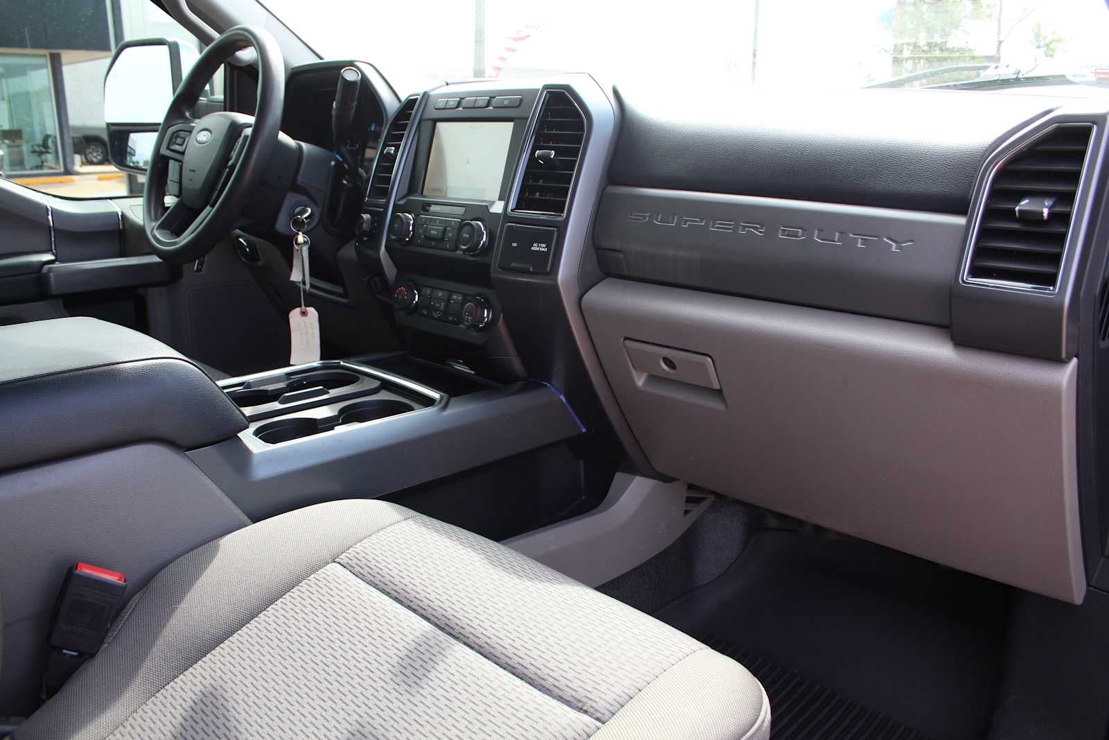 2022 Ford Super Duty F-350 SRW Pickup XLT