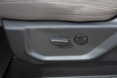 2022 Ford Super Duty F-350 SRW Pickup XLT