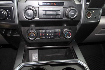 2022 Ford Super Duty F-350 SRW Pickup XLT