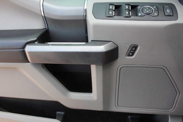 2022 Ford Super Duty F-350 SRW Pickup XLT