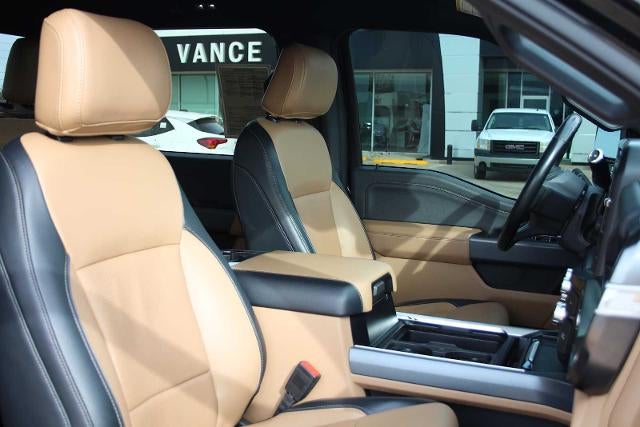 2024 Ford Super Duty F-350 DRW LARIAT