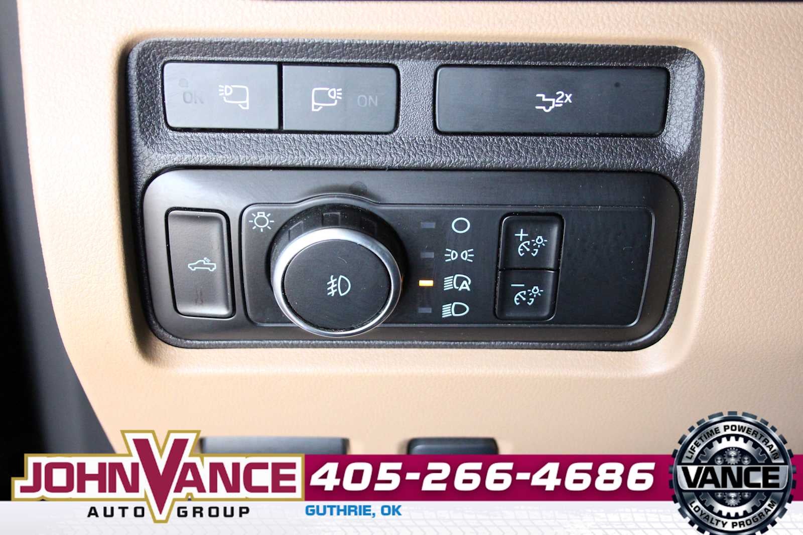 2024 Ford Super Duty F-350 DRW Pickup LARIAT