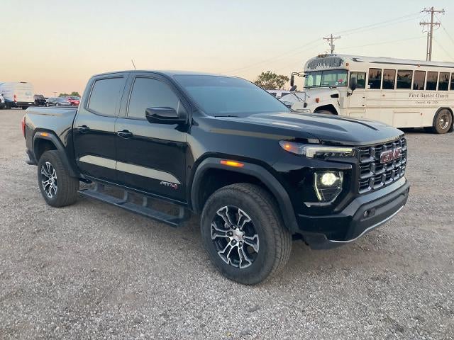 2025 GMC Canyon 4WD AT4