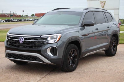 2024 Volkswagen Atlas 2.0T Peak Edition SE w/Technology