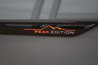 2024 Volkswagen Atlas 2.0T Peak Edition SE w/Technology
