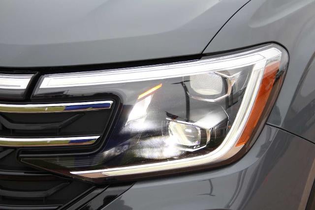 2024 Volkswagen Atlas 2.0T Peak Edition SE w/Technology